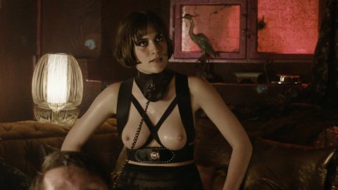 Sophie Pfennigstorf - Nude & Naked Sex Porn Videos in Babylon Berlin (2017)