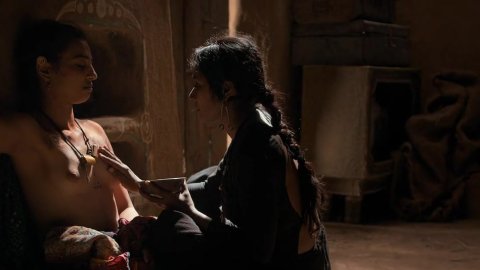 Radhika Apte - Nude & Naked Sex Porn Videos in Parched (2015)