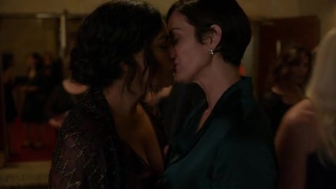 Sarita Choudhury, Carrie Anne Moss - Nude & Naked Sex Porn Videos in Marvel's Jessica Jones s03e04 (2019)