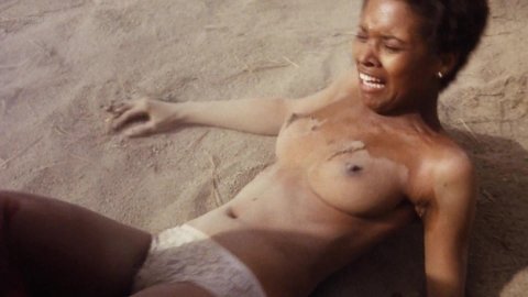 Jeannie Bell, Lola Falana - Nude & Naked Sex Porn Videos in The Klansman (1974)