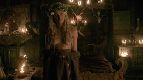 Ida Nielsen, Josefin Asplund - Nude & Naked Sex Porn Videos in Vikings s04e18 (2017)