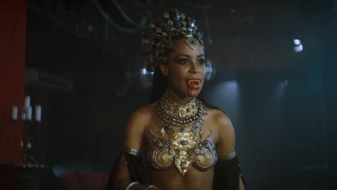 Aaliyah - Nude & Naked Sex Porn Videos in Queen of the Damned (2002)