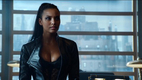 Morena Baccarin, Jessica Lucas - Nude & Naked Sex Porn Videos in Gotham s02e01 (2015)