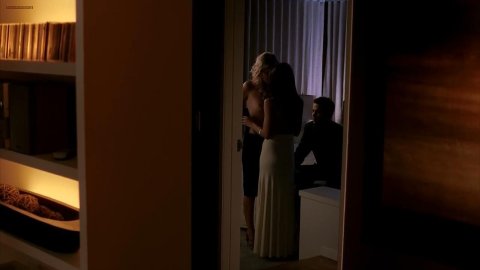 Malin Akerman, Emmanuelle Chriqui - Nude & Naked Sex Porn Videos in Entourage s03e06 (2006)