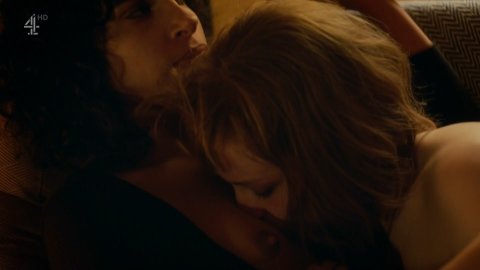 Desiree Akhavan, Niamh Algar - Nude & Naked Sex Porn Videos in The Bisexual s01e04 (2018)