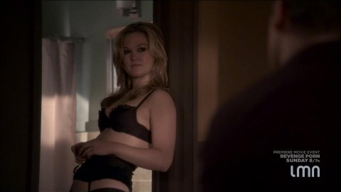 Julia Stiles - Nude & Naked Sex Porn Videos in Blue s01e01-02 (2014)