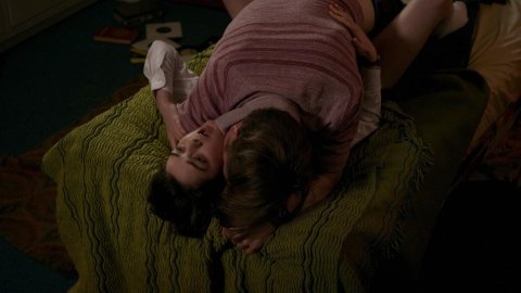 Maisie Williams - Nude & Naked Sex Porn Videos in The Falling (2014)