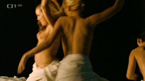 Lucie Vondrackova, Barbora Seidlova, Martina Klirova - Nude & Naked Sex Porn Videos in Snowboarďáci (2004)